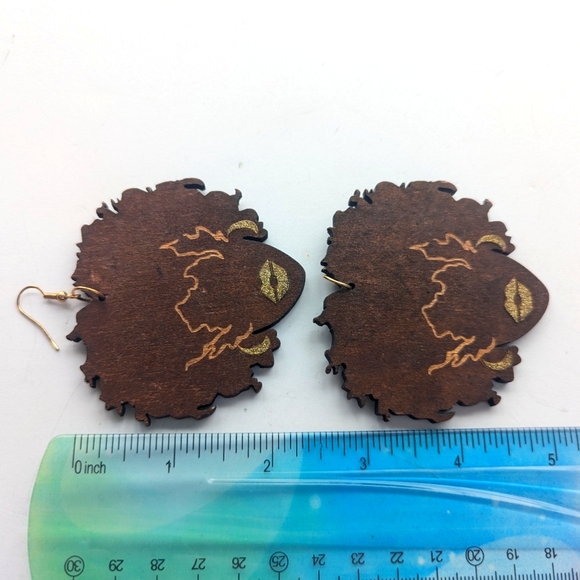 African Woman Silhouette Natural Hair Afro  Wooden Boho Hook Dangle Earrings - Picture 3 of 3